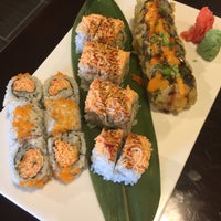 Photo taken at Watami Sushi by Melissa on 11/4/2016