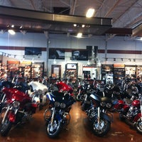 Foto diambil di Gateway Harley-Davidson oleh Mike K. pada 6/7/2013