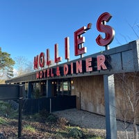 Photo taken at Mollies Diner and Motel by Roy M. on 1/20/2023