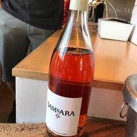 Photo prise au SAMsARA Wine Co. par Don Y. le4/14/2018