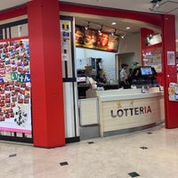 Photo taken at Lotteria by いま？なのか？ on 2/14/2019