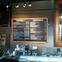 รูปภาพถ่ายที่ Station Coffee House โดย Eric R. เมื่อ 9/27/2012