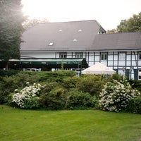 รูปภาพถ่ายที่ Schloßgarten Café โดย Schloßgarten Café เมื่อ 11/25/2014