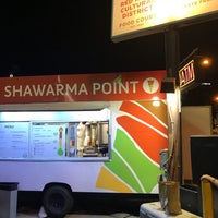 Foto diambil di Shawarma Point oleh Jervin J. pada 9/19/2018