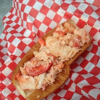 Photo taken at Lobsta Truck by Laura G. on 9/20/2014