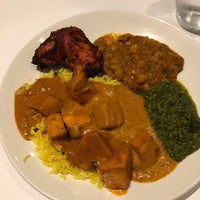 Foto scattata a Rangoli India Restaurant da liza s. il 11/15/2019