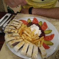 5/20/2017 tarihinde Kate V.ziyaretçi tarafından Turkish Restaurant Dukat'de çekilen fotoğraf