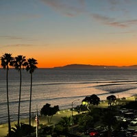 Photo taken at Crowne Plaza Ventura Beach by Ella H. on 1/30/2022