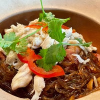 Photo taken at Noi Thai Restaurant by Ella H. on 12/19/2021