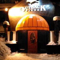 3/4/2013 tarihinde Jeff W.ziyaretçi tarafından Outback Pizza'de çekilen fotoğraf