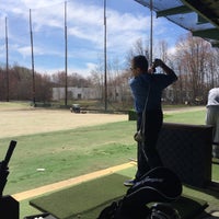 4/15/2015 tarihinde Dave B.ziyaretçi tarafından Willowbrook Golf Center'de çekilen fotoğraf