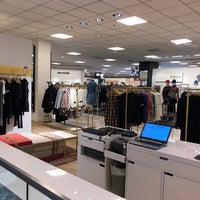 Photo taken at Bloomingdale&amp;#39;s by Curtis T. on 12/21/2019