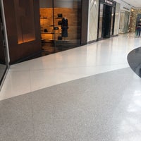 prada beverly center