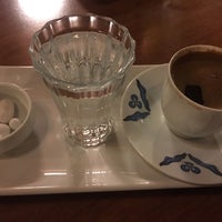Photo taken at Kızılderili Cafe by Katibe . on 5/8/2017