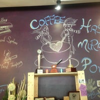 5/11/2013에 Wei Wei W.님이 Top Brew Coffee Bar에서 찍은 사진