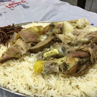 Photo taken at مطاعم و مطابخ مدفون السده by abu asab a. on 8/2/2016