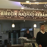 Photo taken at Birecik Haşhaş Kebap Diyarı by Oktay K. on 11/24/2018