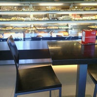 Foto tomada en Boa Nova, Padaria - Pastelaria  por FreakSadWorld el 4/25/2013