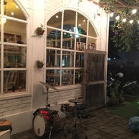 8/6/2016 tarihinde Tanti F.ziyaretçi tarafından Zibiru Restaurant'de çekilen fotoğraf