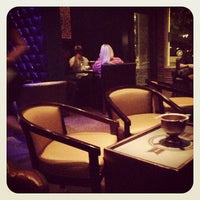 8/31/2013에 Tommy Y.님이 WSKY Lounge and Cigar Bar에서 찍은 사진