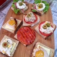 Foto tirada no(a) The Old Pharmacy por 🌸Markét🍀 em 7/8/2017