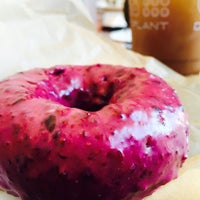 Foto tirada no(a) Doughnut Plant por Phreshmint .. em 9/19/2015
