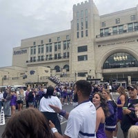 Photo taken at Bill Snyder Family Stadium by shea s. on 9/10/2022