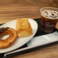 Photo taken at Mister Donut by くろこま on 4/19/2024