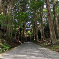 Photo taken at Anrakuji Temple by くろこま on 6/17/2023