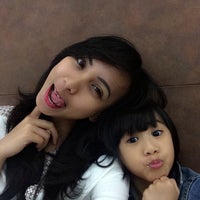 Review Johnny Andrean