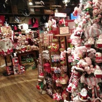 Photo taken at Cracker Barrel Old Country Store by Eric H. on 11/23/2012