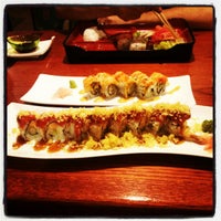 Foto tomada en Sushi K Japanese Restaurant  por Yvonne L. el 10/18/2014