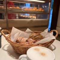 Photo taken at Maison Kayser by smknt on 11/20/2022