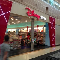 ディズニーストア Now Closed Gift Shop In 伊丹市 ディズニーストア Now Closed Gift Shop In 伊丹市