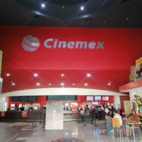 Photo taken at Cinemex by Héctor M. on 9/16/2022