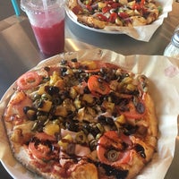 6/28/2019 tarihinde Amy Kate S.ziyaretçi tarafından Mod Pizza'de çekilen fotoğraf
