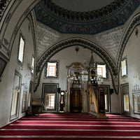 Photo taken at Isa Beg Mosque by Ahmet  Faruk A. on 8/29/2022