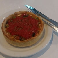 8/13/2017에 Mzn M.님이 Pizzeria Ora - Chicago Style Pizza에서 찍은 사진