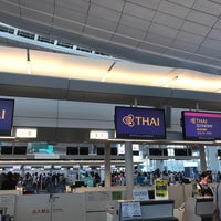Photo taken at Thai Airways Check-in Counter by BONDOUT55 on 8/12/2017