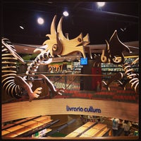 Foto tirada no(a) Livraria Cultura por AdrianaGiglio em 4/1/2013