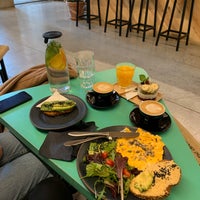 Foto tirada no(a) Fabrica Coffee Roasters por Rodolpho H. em 12/26/2019