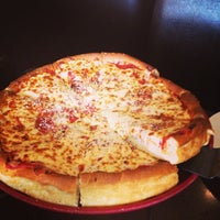 Photo taken at Minsky&amp;#39;s Pizza by DJ FRESH KICKZ on 8/6/2013