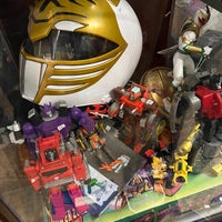 Photo taken at Quake Collectibles by tankboy on 9/2/2023