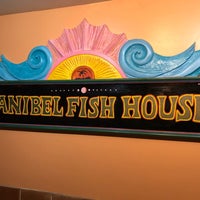 Снимок сделан в Sanibel Fish House (@SanibelFishHouse) пользователем Janet W. 8/27/2018