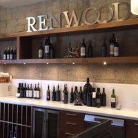 Foto tirada no(a) Renwood Winery por Sabrina Michele T. em 4/17/2016