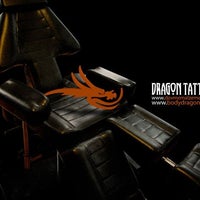 Foto scattata a Dragon Tattoo Piercing &amp;amp; Permanent Make Up Supply / Studio da Dragon Tattoo Piercing &amp;amp; Permanent Make Up Supply / Studio il 12/2/2014