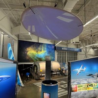 รูปภาพถ่ายที่ Future of Flight Aviation Center &amp;amp; Boeing Tour โดย Mshari เมื่อ 12/22/2023