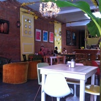 Foto diambil di Domku Bar &amp;amp; Cafe oleh Teresa R. pada 9/22/2012