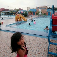 Kolam Renang Bahagia Krb Pool