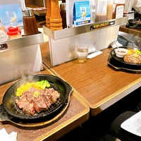 Photo taken at Ikinari Steak by YOSHINAO S. on 3/21/2023